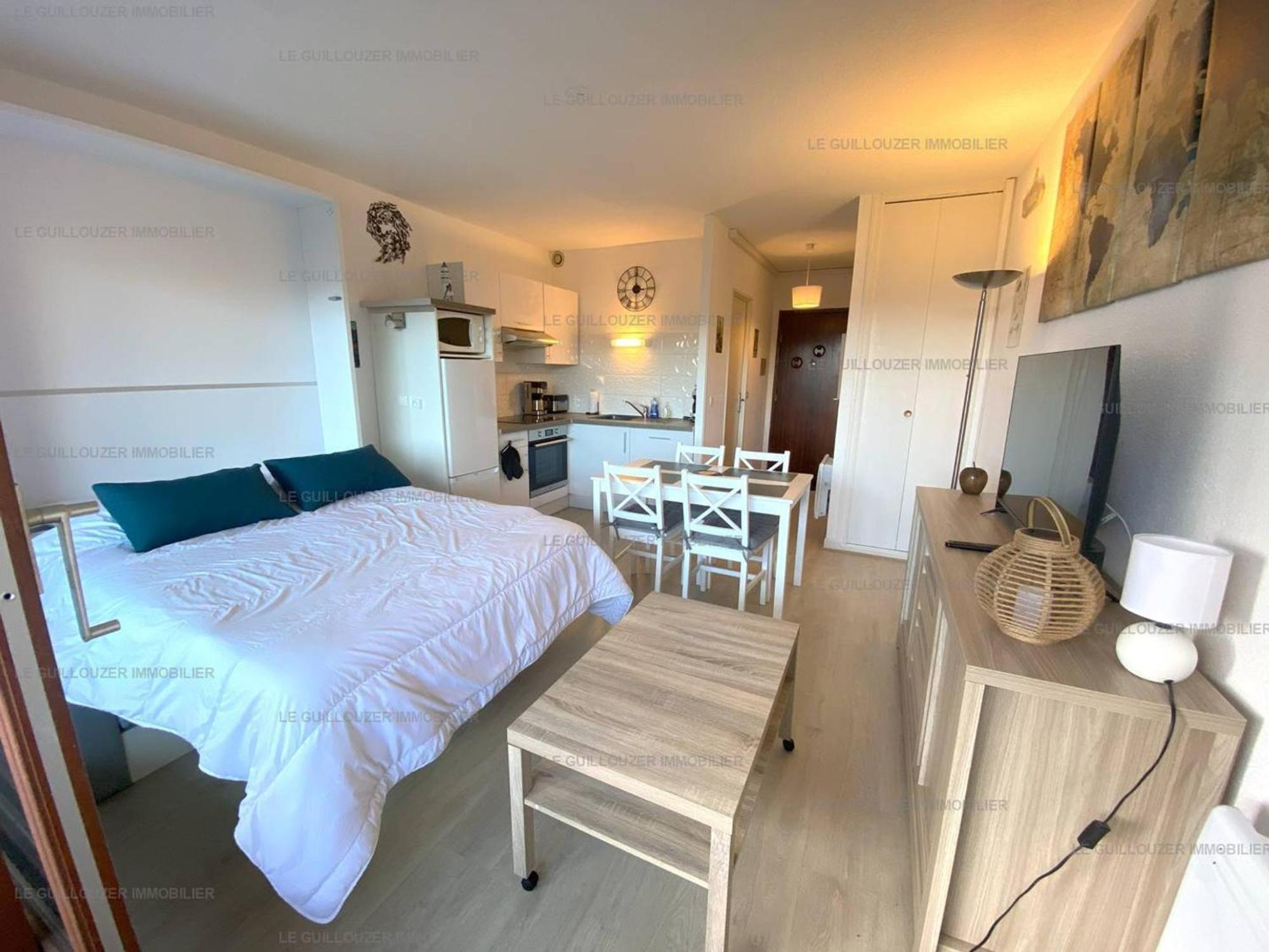 Calme Avec Balcon, Parking, Pres Du Port De - Fr-1-368-412 Apartment Perros-Guirec